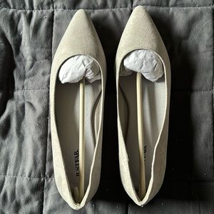 Brand new women’s shoes